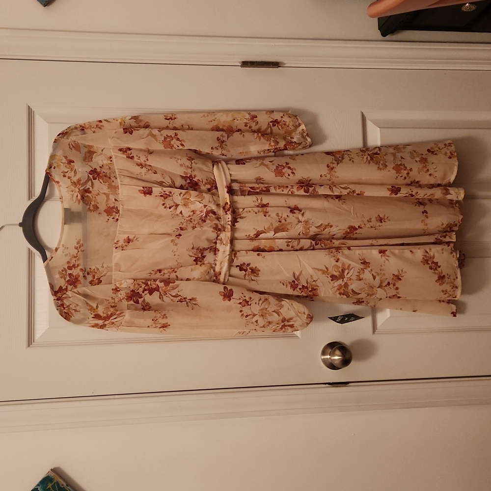 Kate and Lily size 6 floral dress - Picture 5 of 5